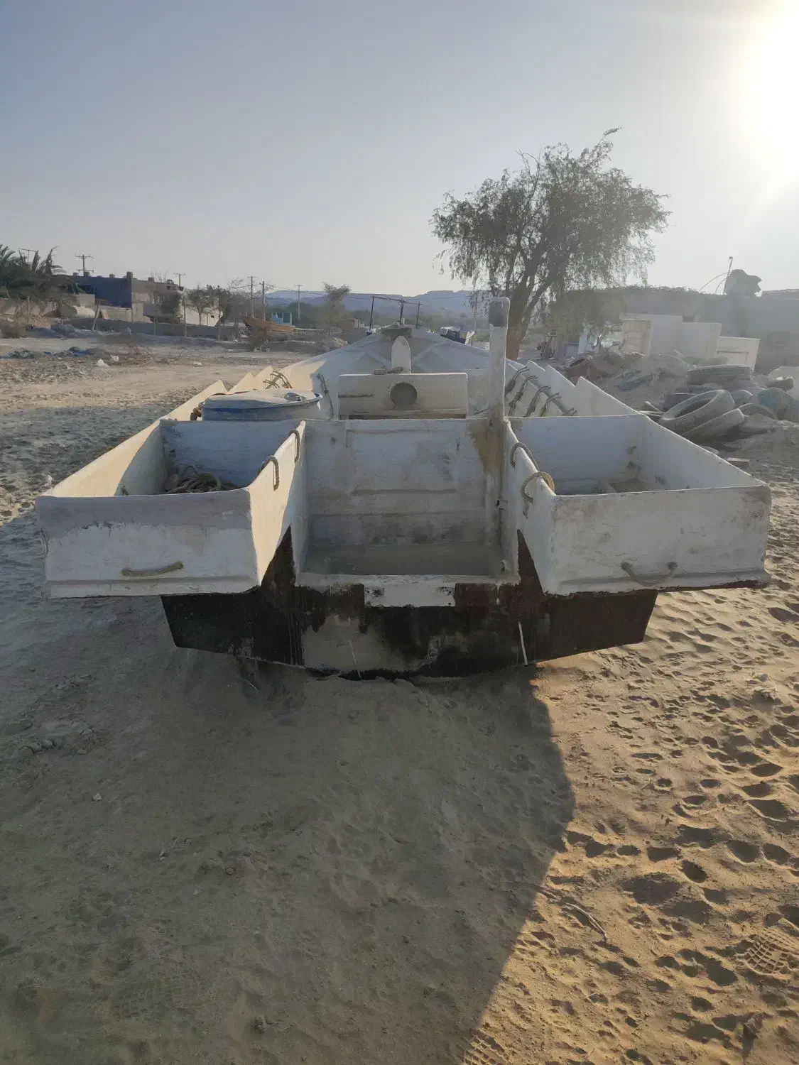 جلد 27 فوت|قایق و سایر وسایل نقلیه|قشم, |دیوار