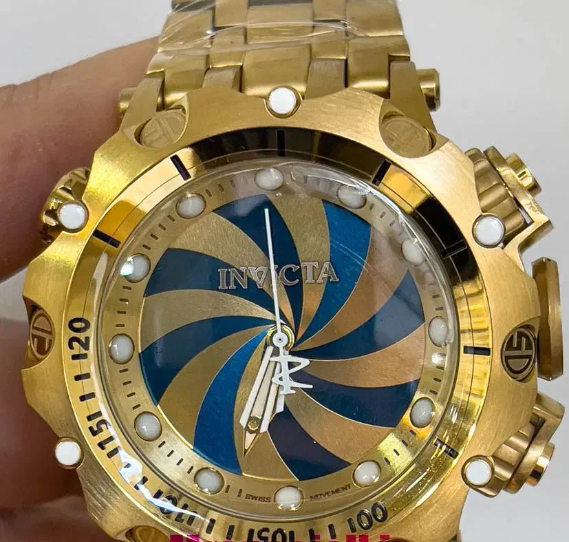 ساعت مسترالمپیا اصل صفحه متحرک|ساعت|کرمان, |دیوار