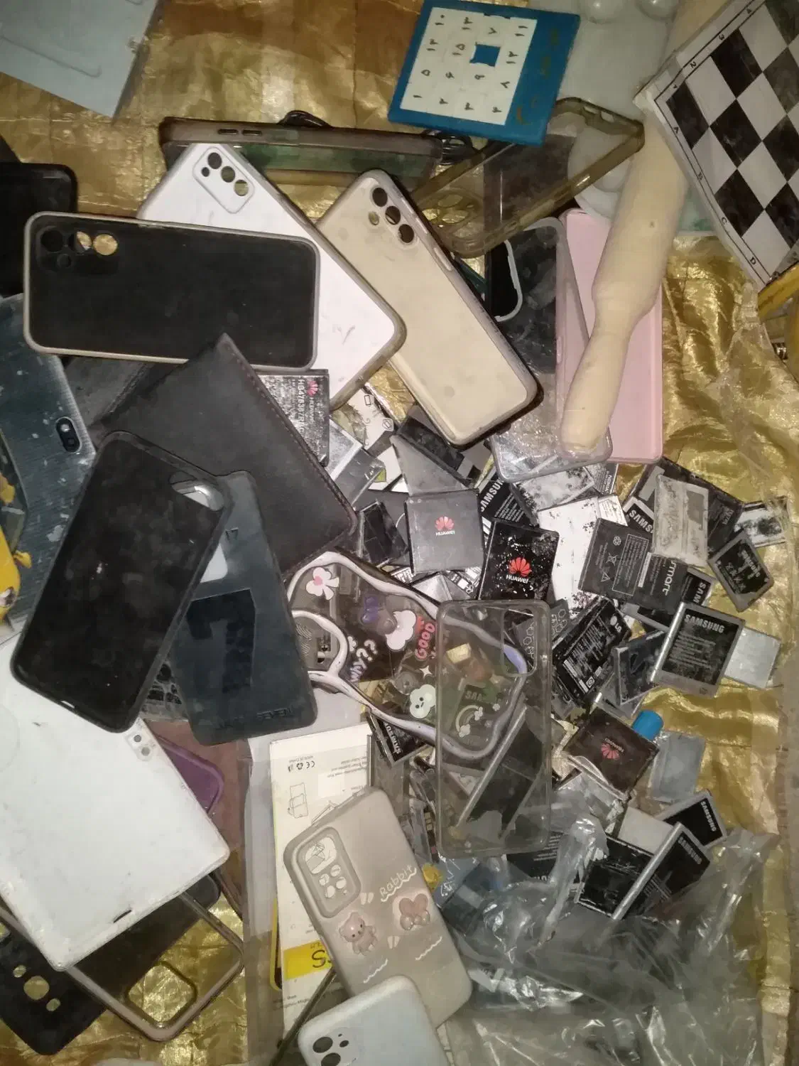 یه مقدار. وسیله برای بساَط|حراج|پیشوا, |دیوار