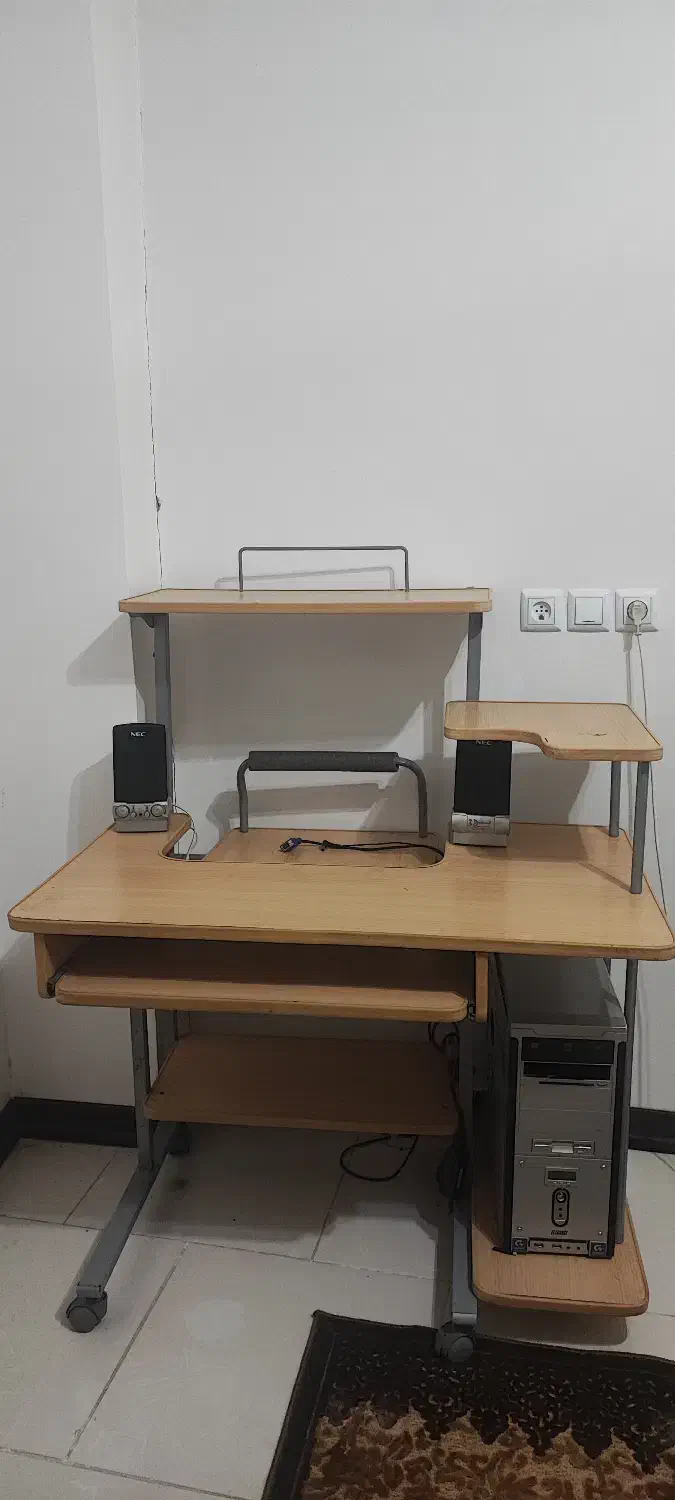 میز کامپیوتر|میز تحریر و کامپیوتر|لنجان, |دیوار