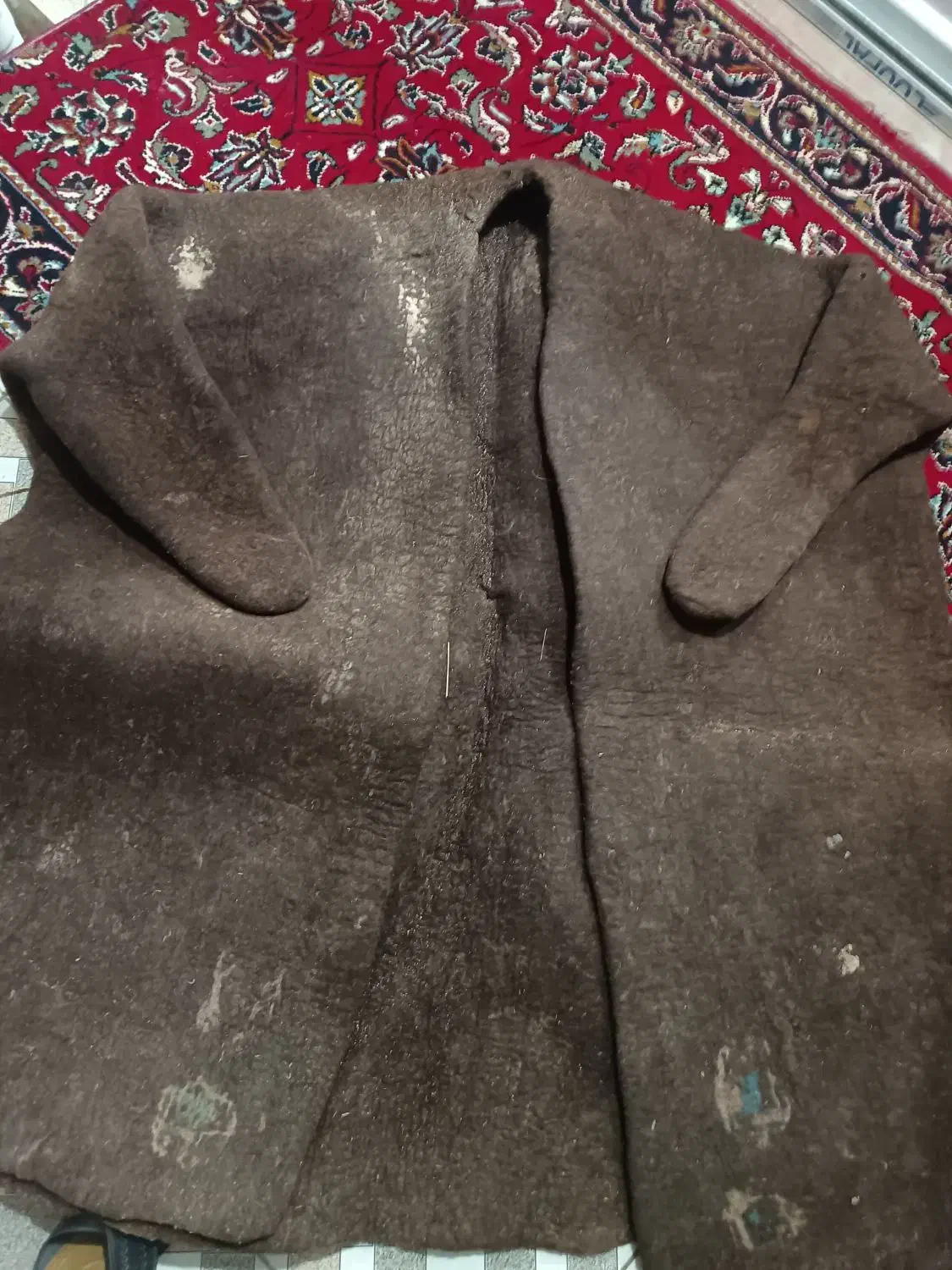 ، لباس گلهداری، نمدقاش|لباس|نجفآباد, شریعتی غربی|دیوار