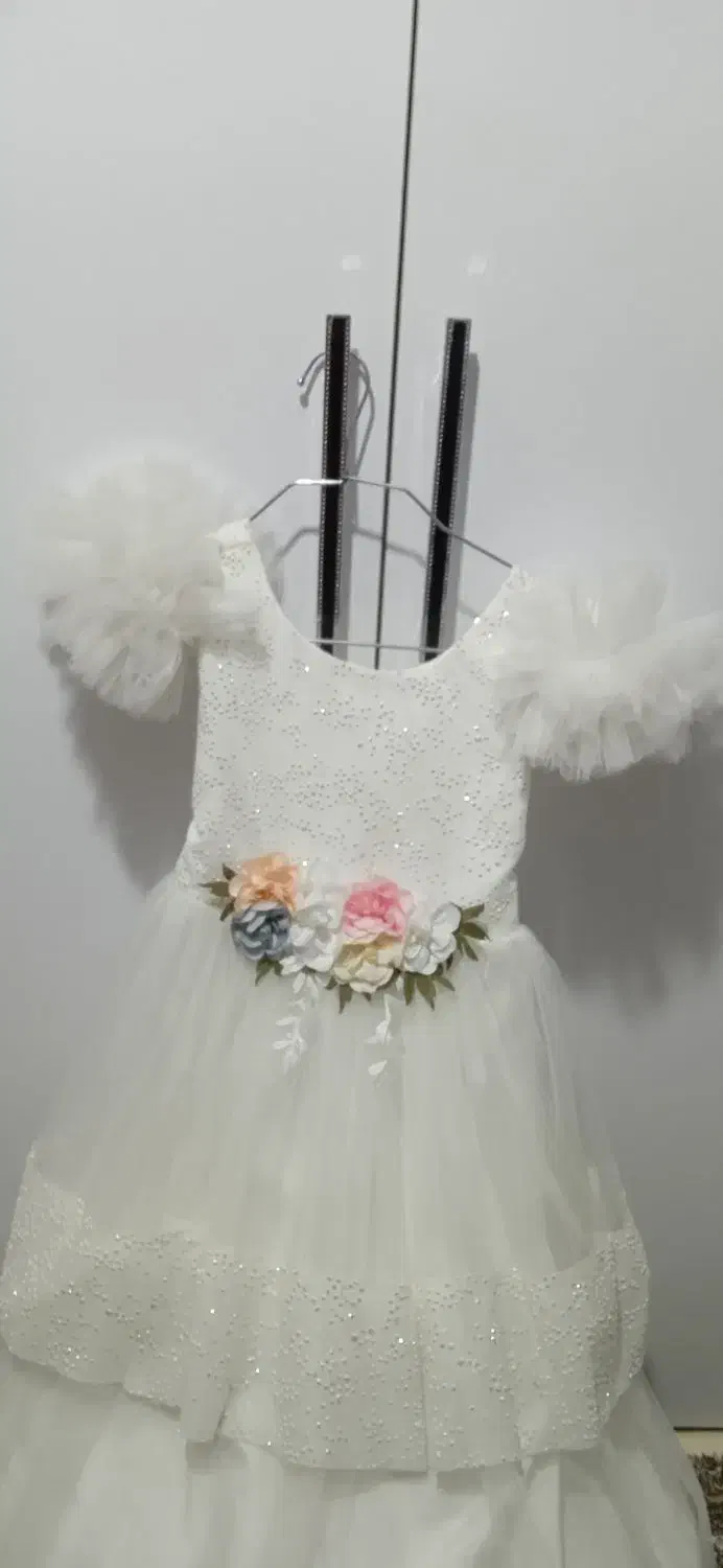 سلام همش دو یا سه بار پوشیده|کیف، کفش، کمربند|دشتابی, |دیوار