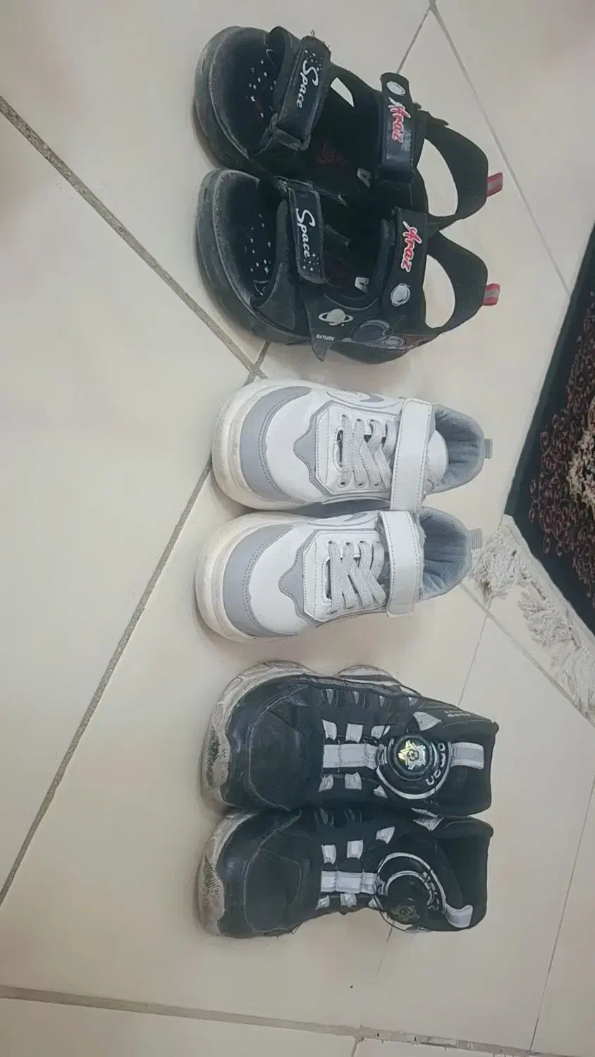 کتانی دست دوم|کیف، کفش، کمربند|ورامین, شهرک فاطمیه|دیوار