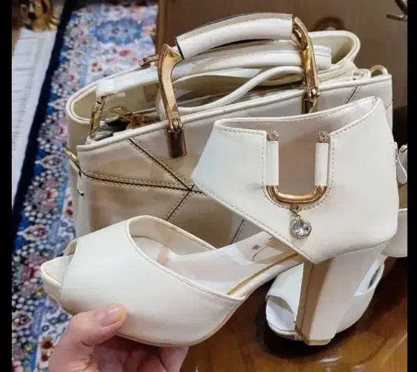 کیف و کفش مجلسی|کیف، کفش، کمربند|اسلام‌شهر, باغ فیض|دیوار