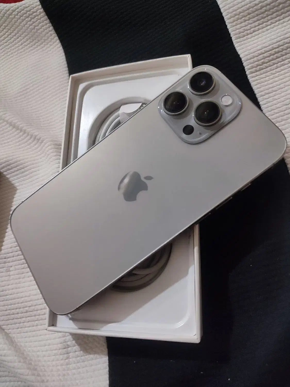 طرح ایفون 16پرومکس|موبایل|خرم‌آباد, |دیوار