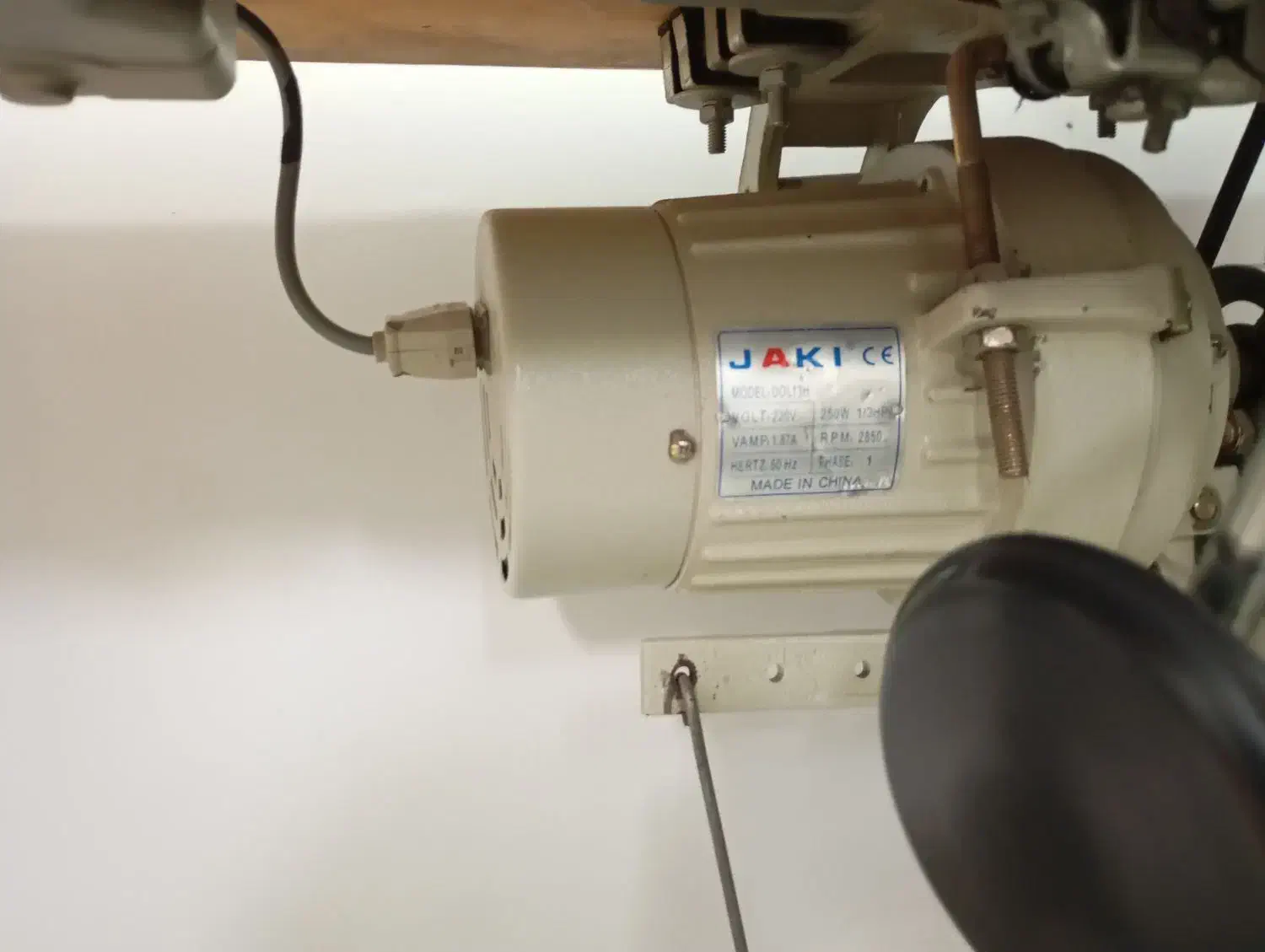 چرخ خیاطی صنعتی راسته دوز دینام جدا|چرخ خیاطی و ریسندگی|نیشابور, امام|دیوار