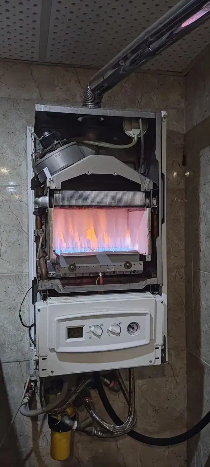 آبگرمکن دیواری بوتان|آبگرمکن، پکیج، شوفاژ|ساری, |دیوار