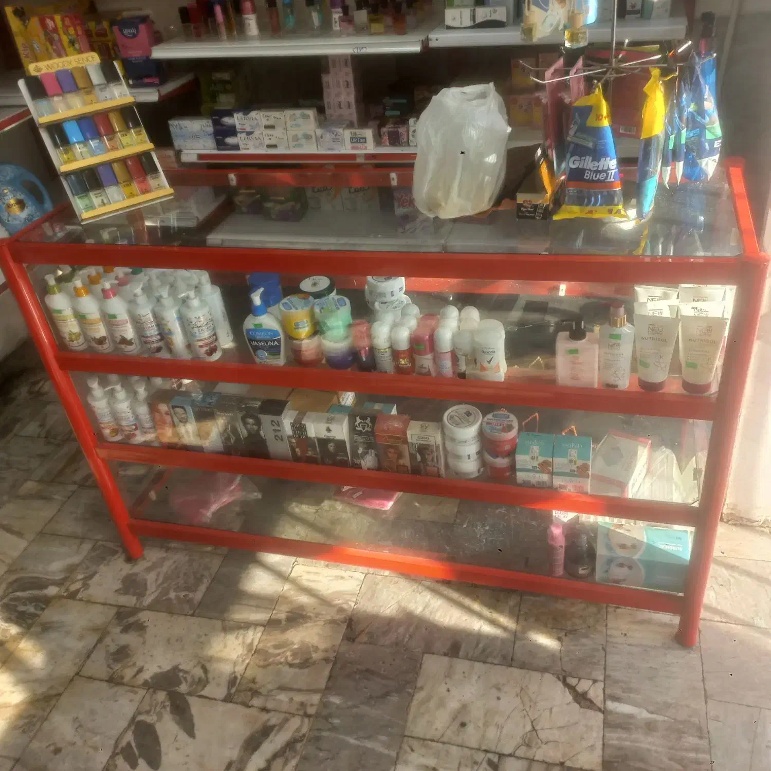 میز پیش خون شیشه ای|بوفه، ویترین، کنسول|تهران, کرمان|دیوار