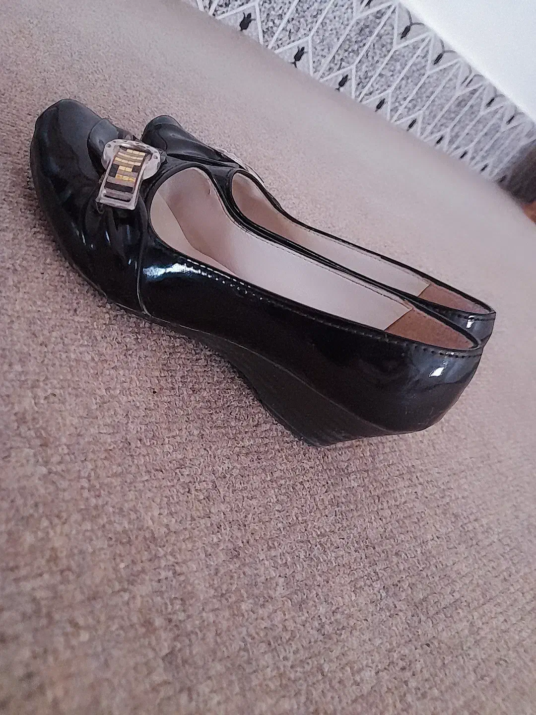 دو جفت کفش زنانه|کیف، کفش، کمربند|زابل, |دیوار