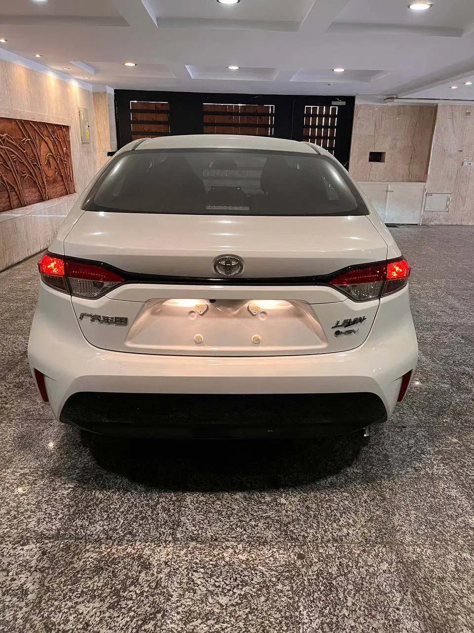 تویوتا لوین ۱۸۰۰ هیبرید 2024 صفر خشک|خودرو سواری و وانت|تهران, فردوس|دیوار