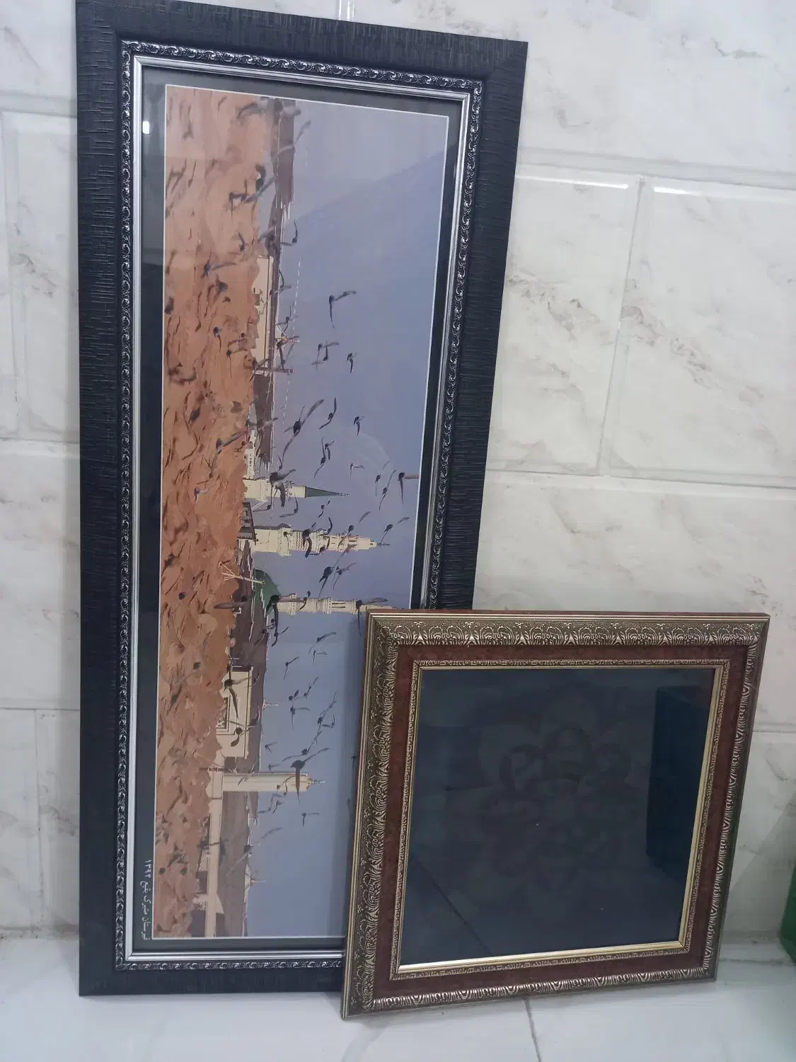 قاب عکس|تابلو، نقاشی، عکس|قم, وادی السلام|دیوار