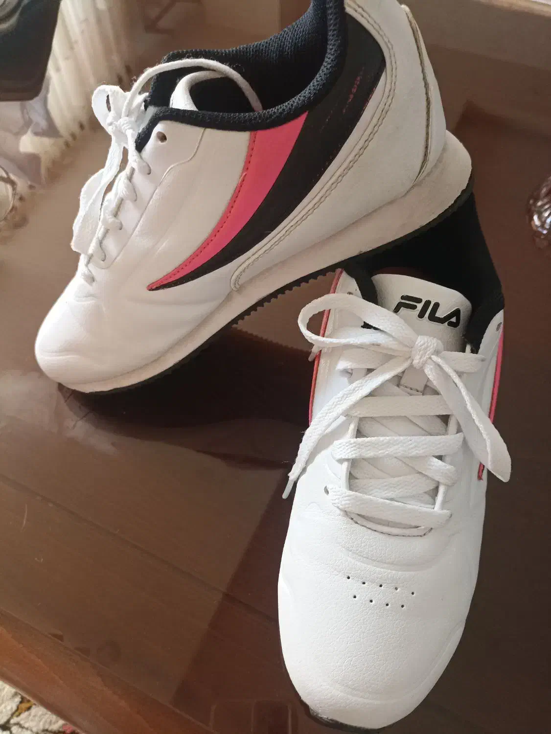 کفش کتانی|کیف، کفش، کمربند|ارومیه, |دیوار