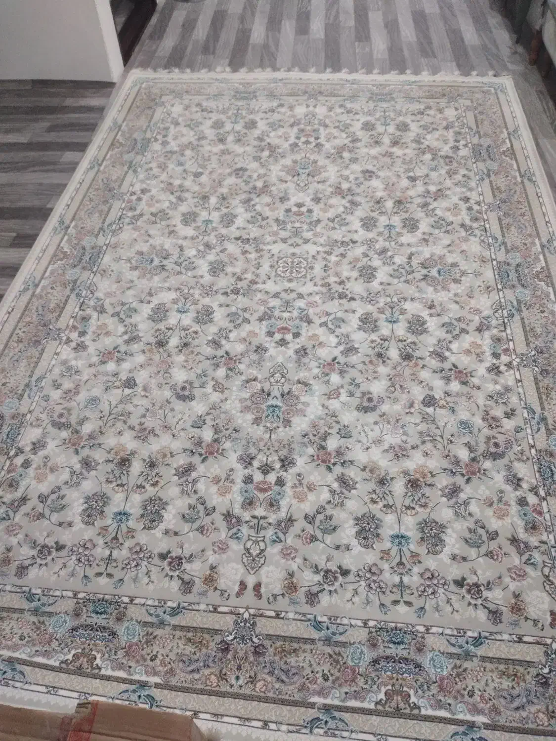 سه تافرش 1200شانه دوتاش ۲در۳ویکی ۱/5در۲|فرش|ارومیه, |دیوار