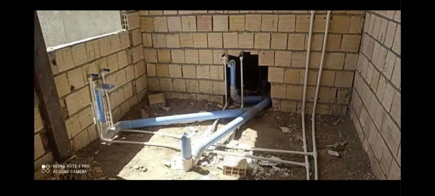 لوله کشی اب سرد و گرم و فاضلاب با بهترین کیفیت|خدمات پیشه و مهارت|کبودرآهنگ, |دیوار