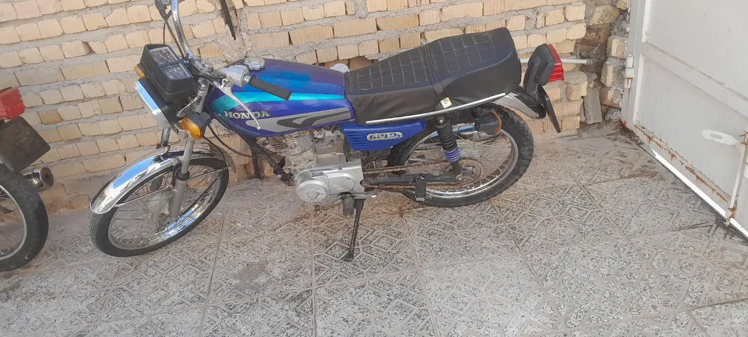 موتور کویر ۸۴|موتورسیکلت|شیراز, سعدیه شمالی|دیوار