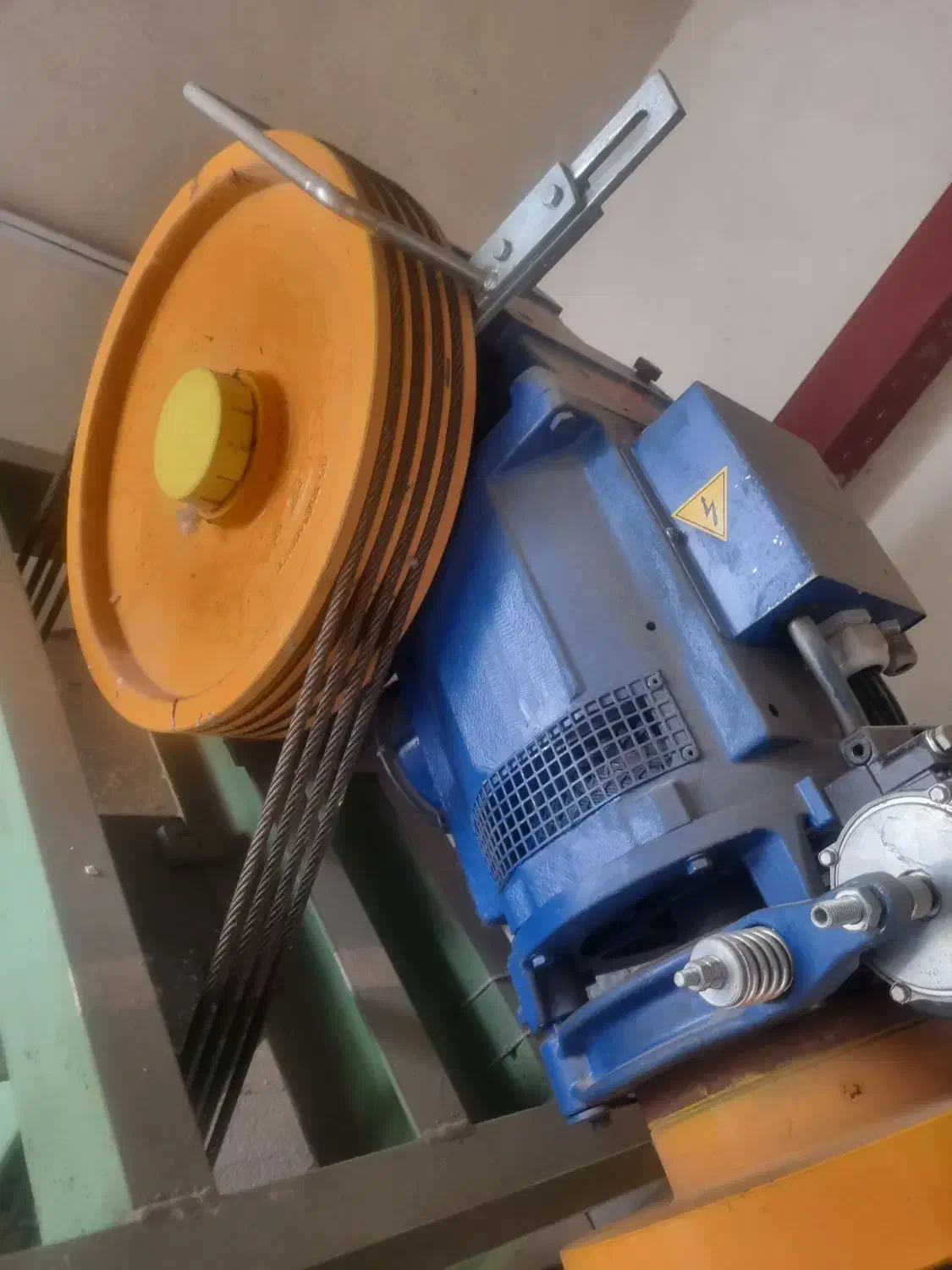 تعمیرات و سرویس نگهداری انواع آسانسور|خدمات پیشه و مهارت|پردیس, فاز ۴|دیوار