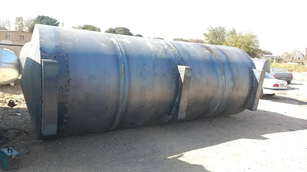 مخزن آب آهنی ۳۰هزارلیتری مناسب  آب و سوخت|مصالح و تجهیزات ساختمان|تهران, وردآورد|دیوار