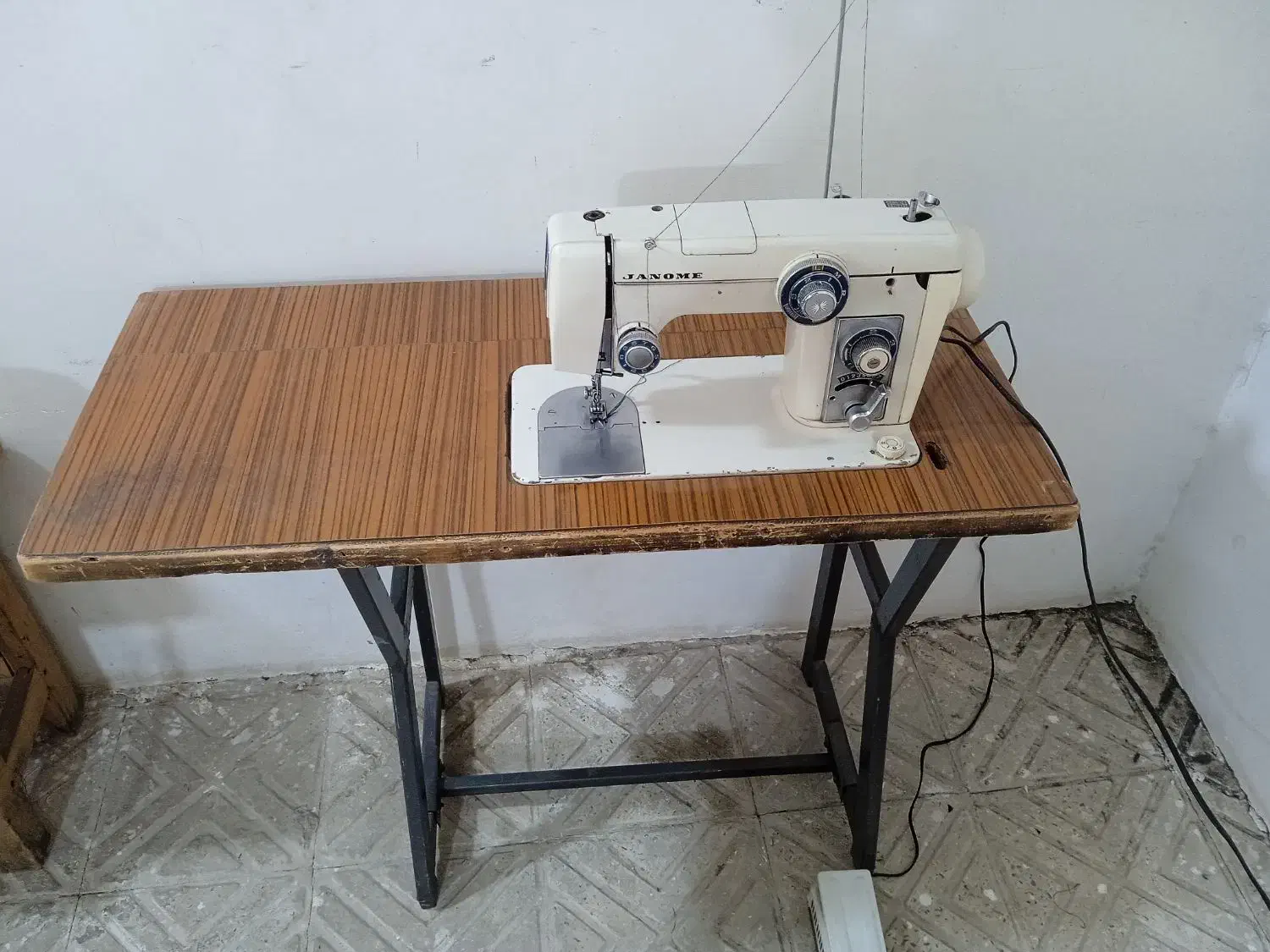 چرخ ژانومه 801|چرخ خیاطی و ریسندگی|وحیدیه, |دیوار