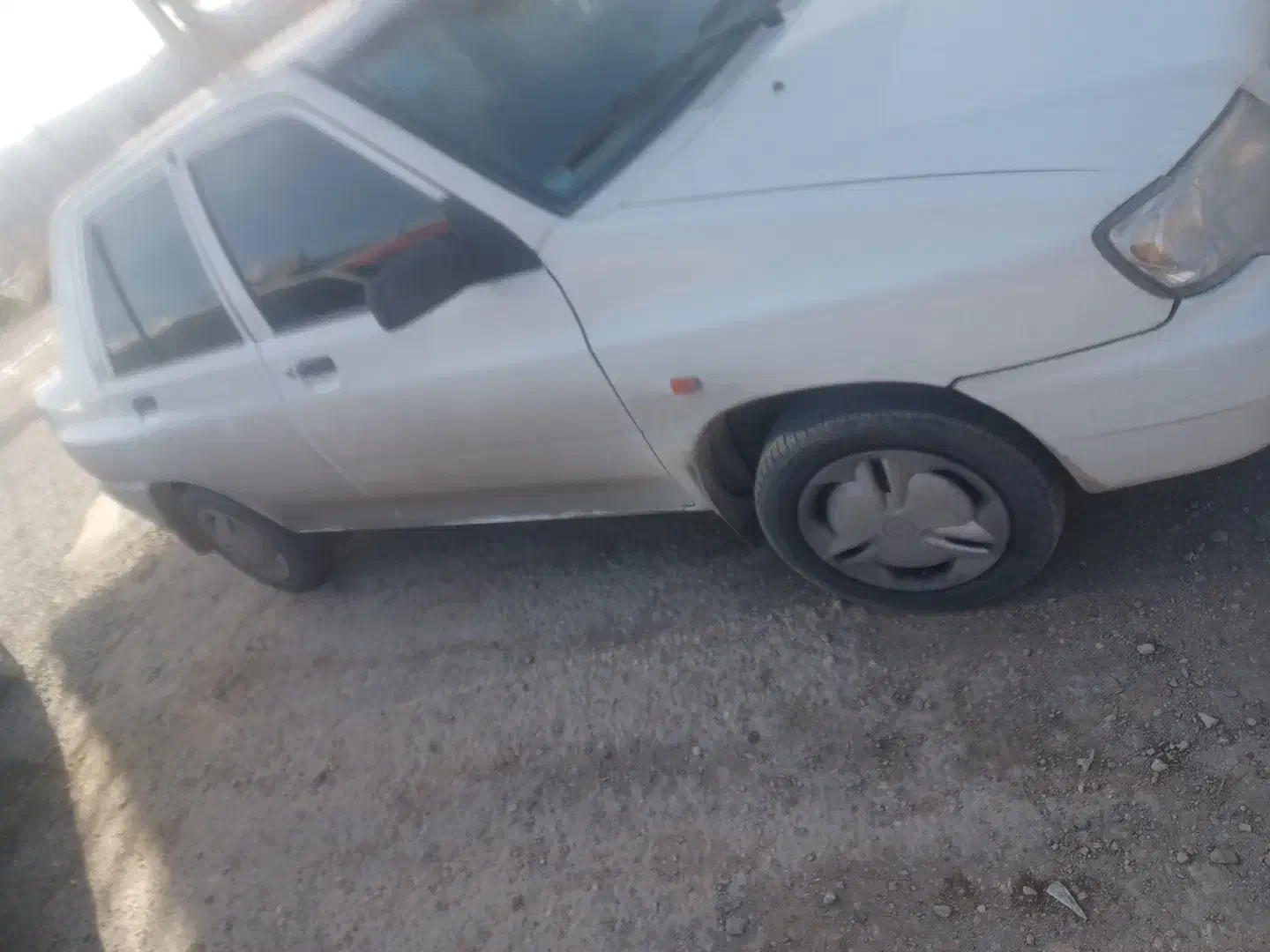 پراید se ۱۳۲ سفید رنگ مدل ۹۸|خودرو سواری و وانت|خرمآباد, |دیوار