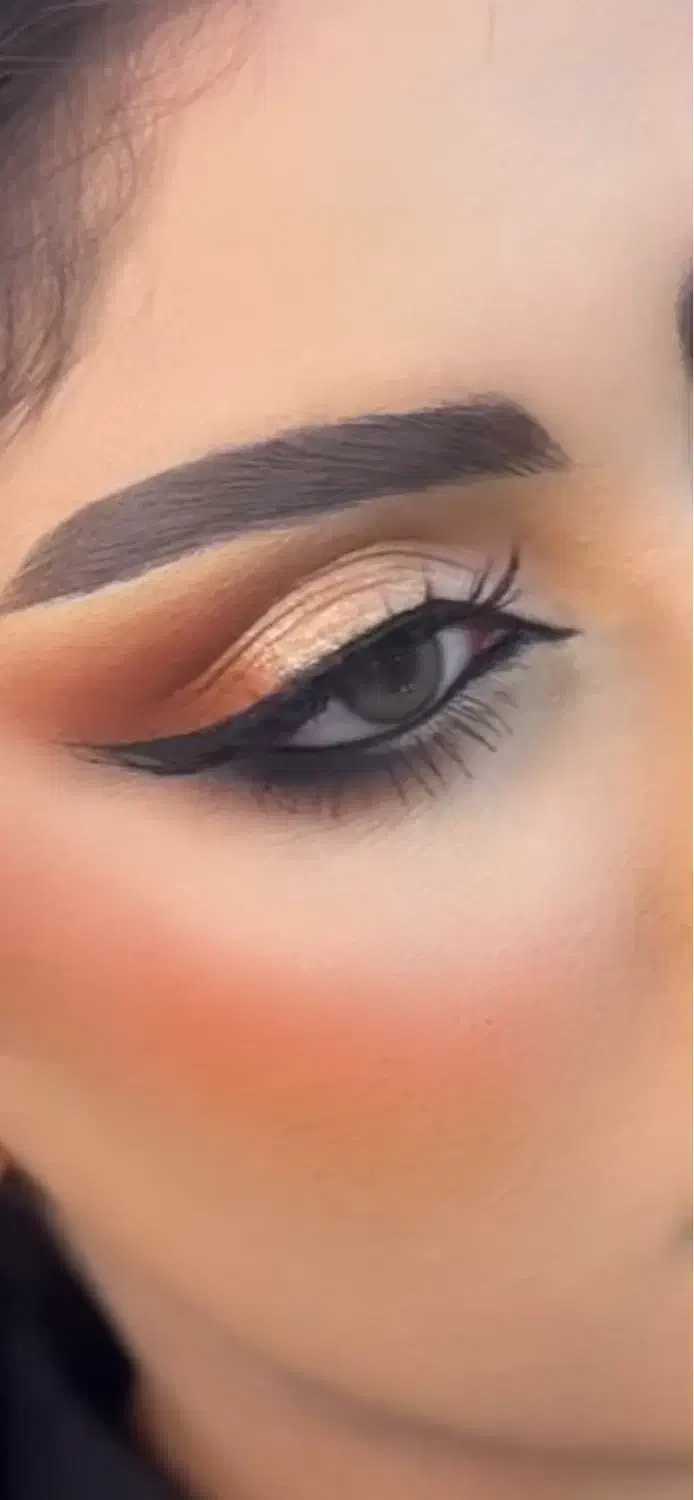 میکاپ عروس و محفلی با متریال عالی ماندگاری ۲۴ساعته|خدمات آرایشگری و زیبایی|شهرکرد, |دیوار