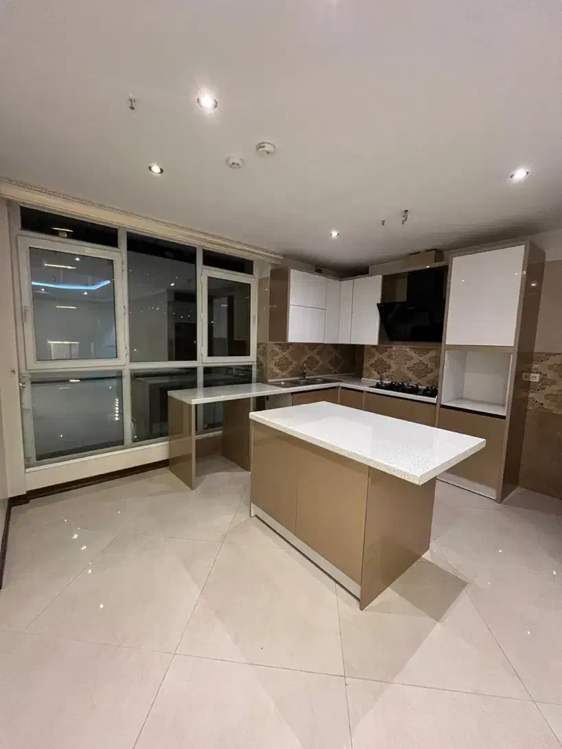 ۱۰۰ متر ۲ خواب / ویو دار / امکانات کامل|اجارهٔ آپارتمان|تهران, قیطریه|دیوار