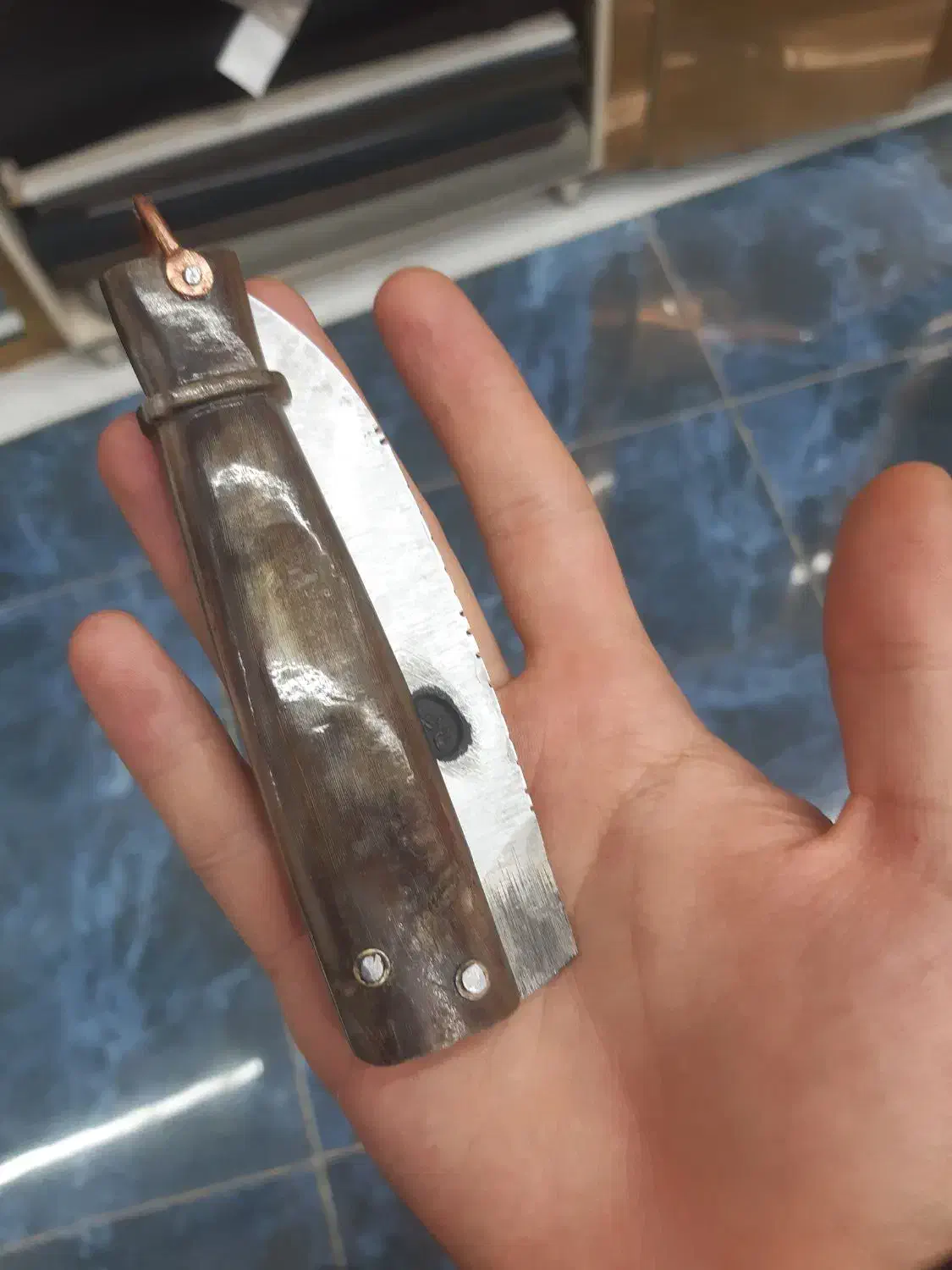 چاقو دسته شاخ|کلکسیون اشیاء عتیقه|کرمانشاه, |دیوار