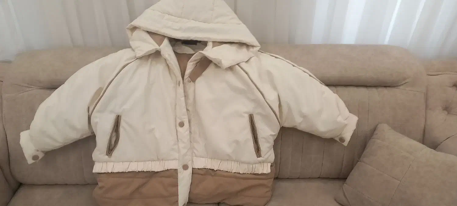 کاپشن|لباس|مشگین شهر, |دیوار