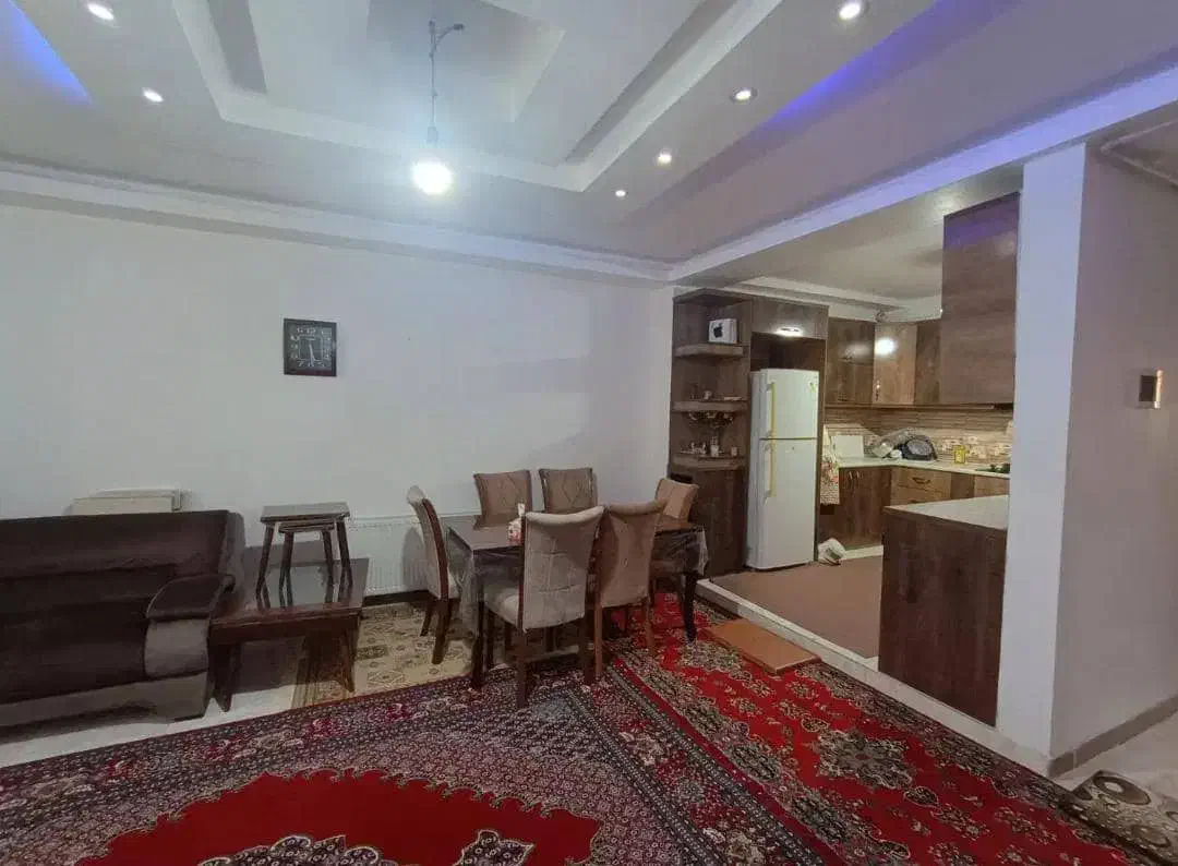 واحد آپارتمان ۸۳ متری /طبقه اول/آسانسور دار / شهدا|فروش آپارتمان|رودسر, |دیوار