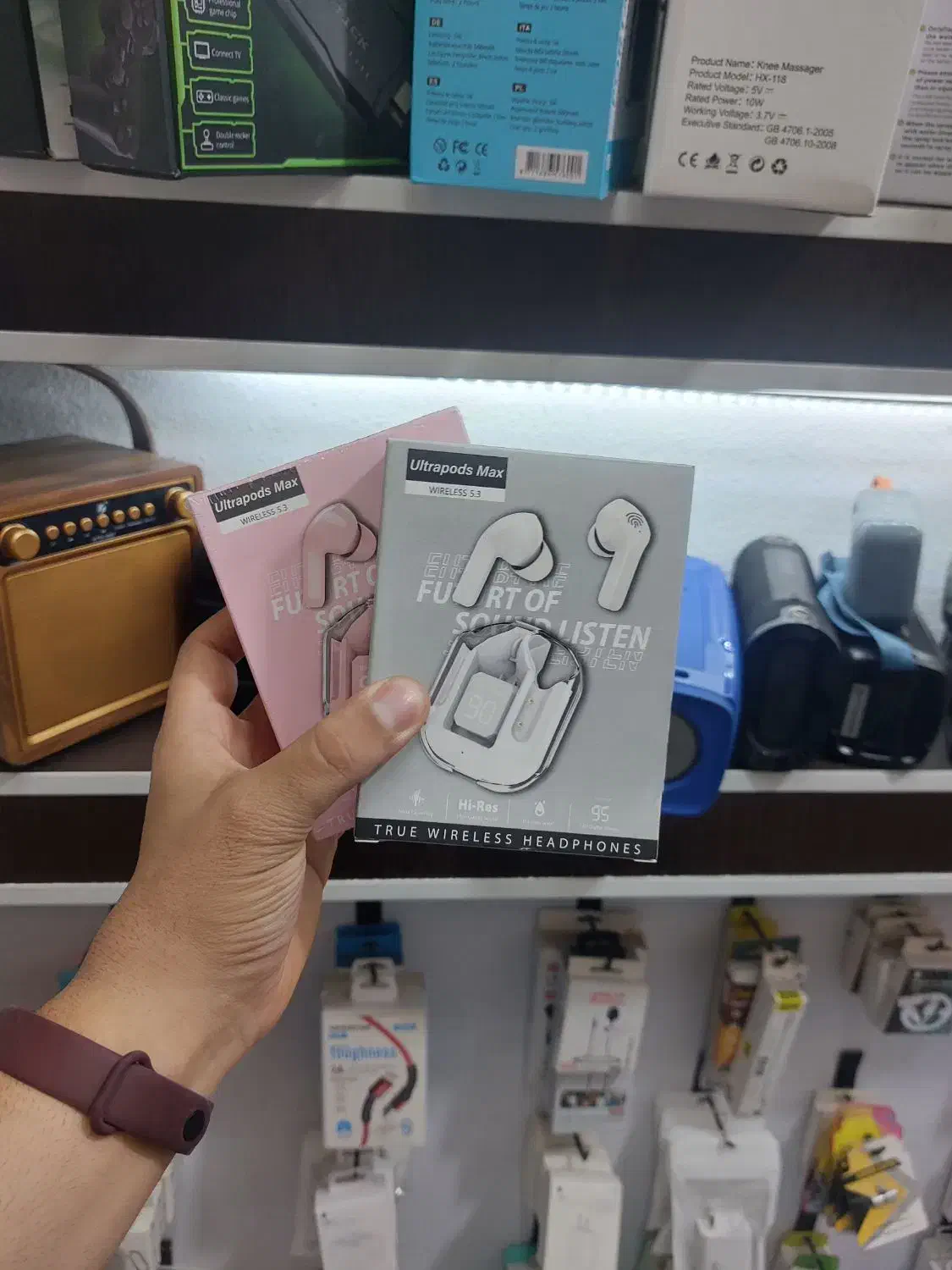 اولترا پادز پرو دارای نمایشگر|لوازم جانبی موبایل و تبلت|رشت, شالکو|دیوار