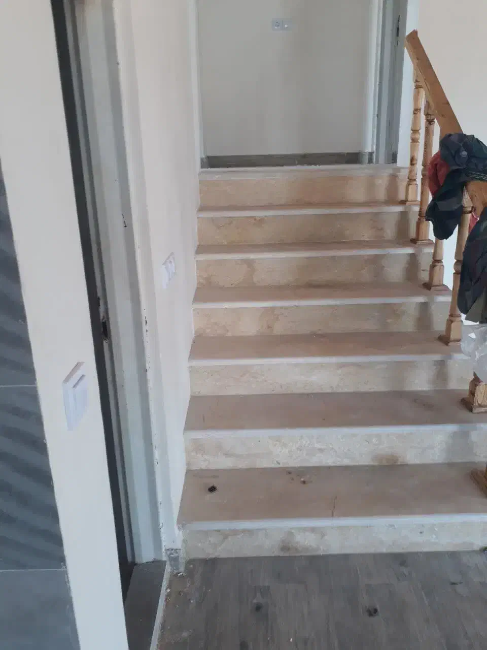 کاشی‌کاری.سنگکاری|خدمات پیشه و مهارت|لنگرود, |دیوار