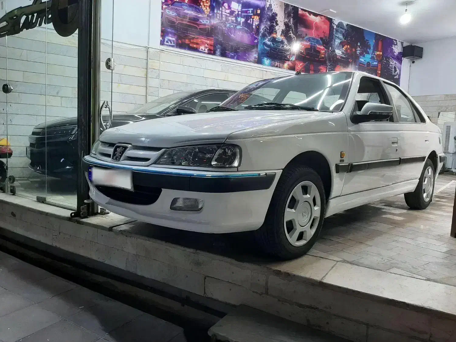 اتوگالری مدیران (خرید و فروش اتومبیل)|خودرو سواری و وانت|باقرشهر, |دیوار