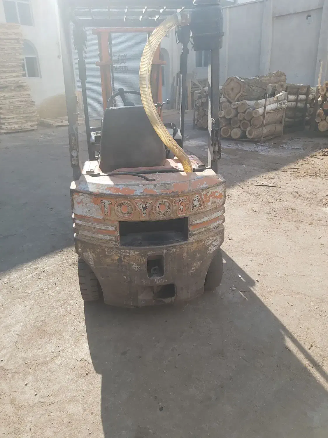 لیفتراک ۱.۵ تن تویوتا مدل ۲۰۰۳|خودرو سنگین|میاندوآب, |دیوار