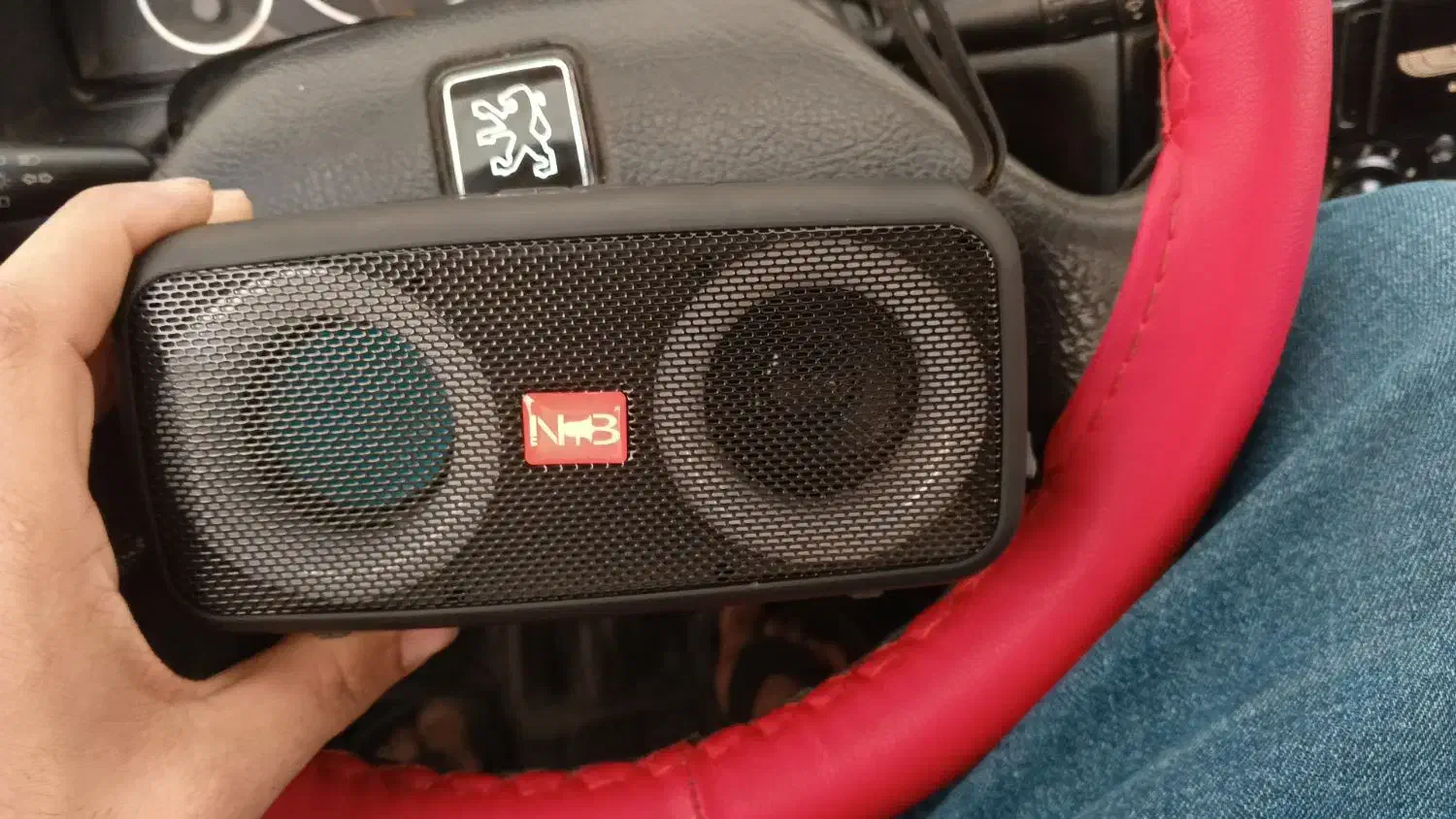 اسپیکر بلوتوث|پخشکننده همراه|شاهینشهر, شهرک گلدیس|دیوار