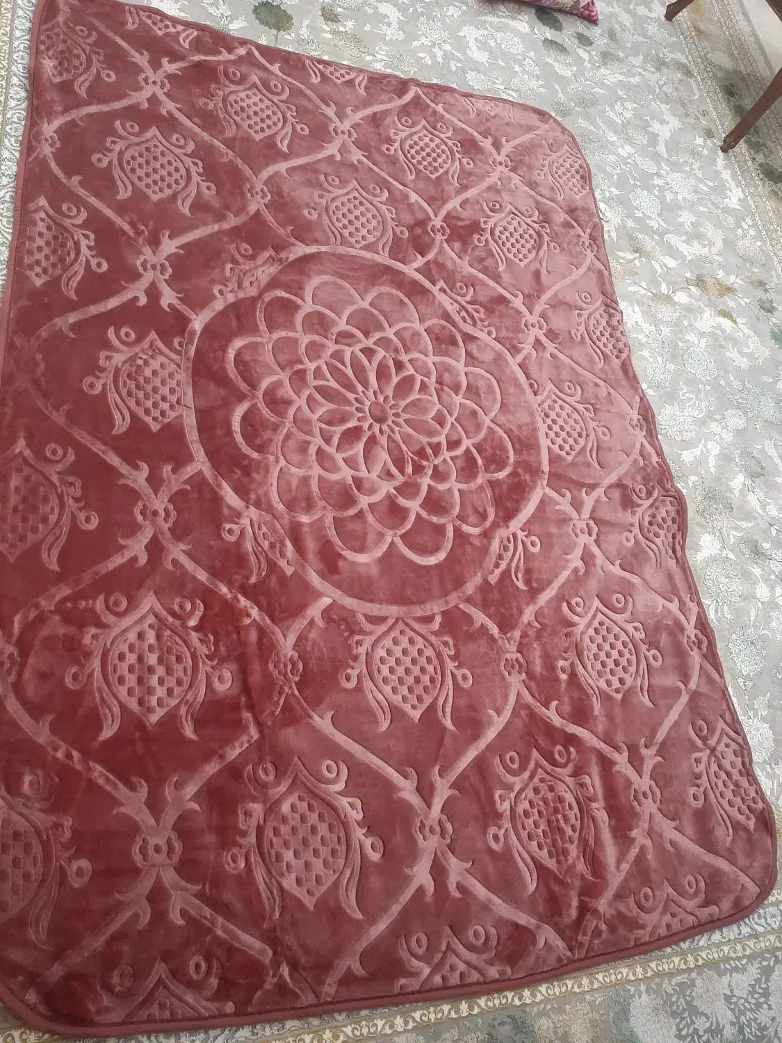 پتوی گلبافت تک نفره|رختخواب، بالش، پتو|هشتگرد, شهرک ریحانه|دیوار