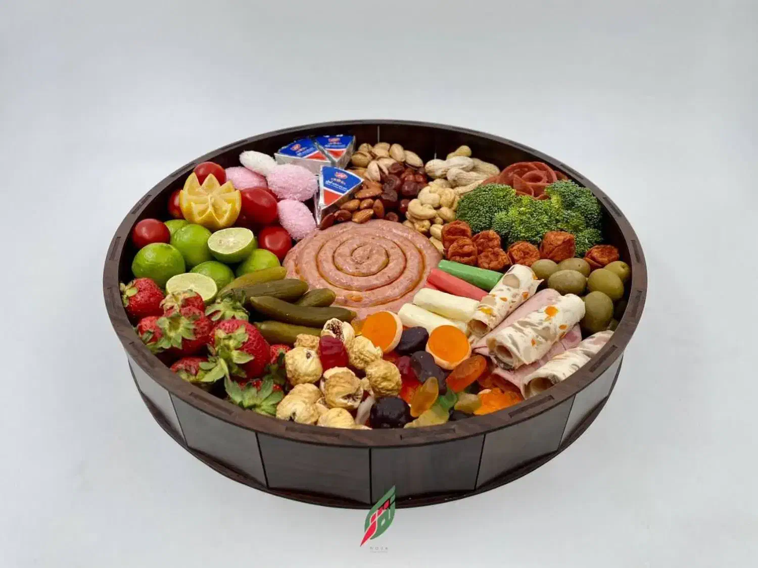 فینگرفود نوژا|خدمات پذیرایی، مراسم|بروجرد, |دیوار