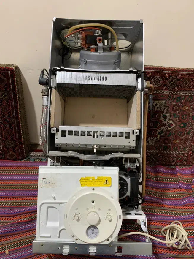 پکیج کالدا ونیزیا بوتان در حد|آبگرمکن، پکیج، شوفاژ|زنجان, |دیوار