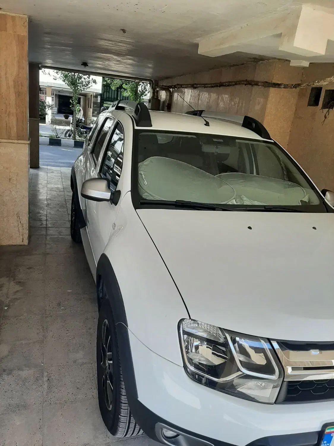 رنو داستر ۲۰۱۷|خودرو سواری و وانت|تهران, حسن‌آباد|دیوار