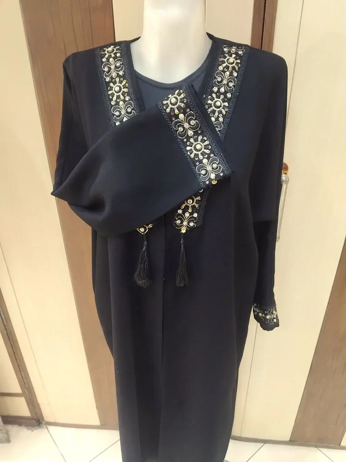 شانتون مجلسی|لباس|ری, هاشمآباد|دیوار