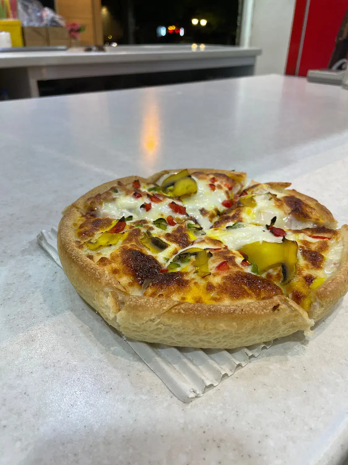 نیروی کار فست فود|استخدام خدمات فروشگاه و رستوران|ارومیه, |دیوار