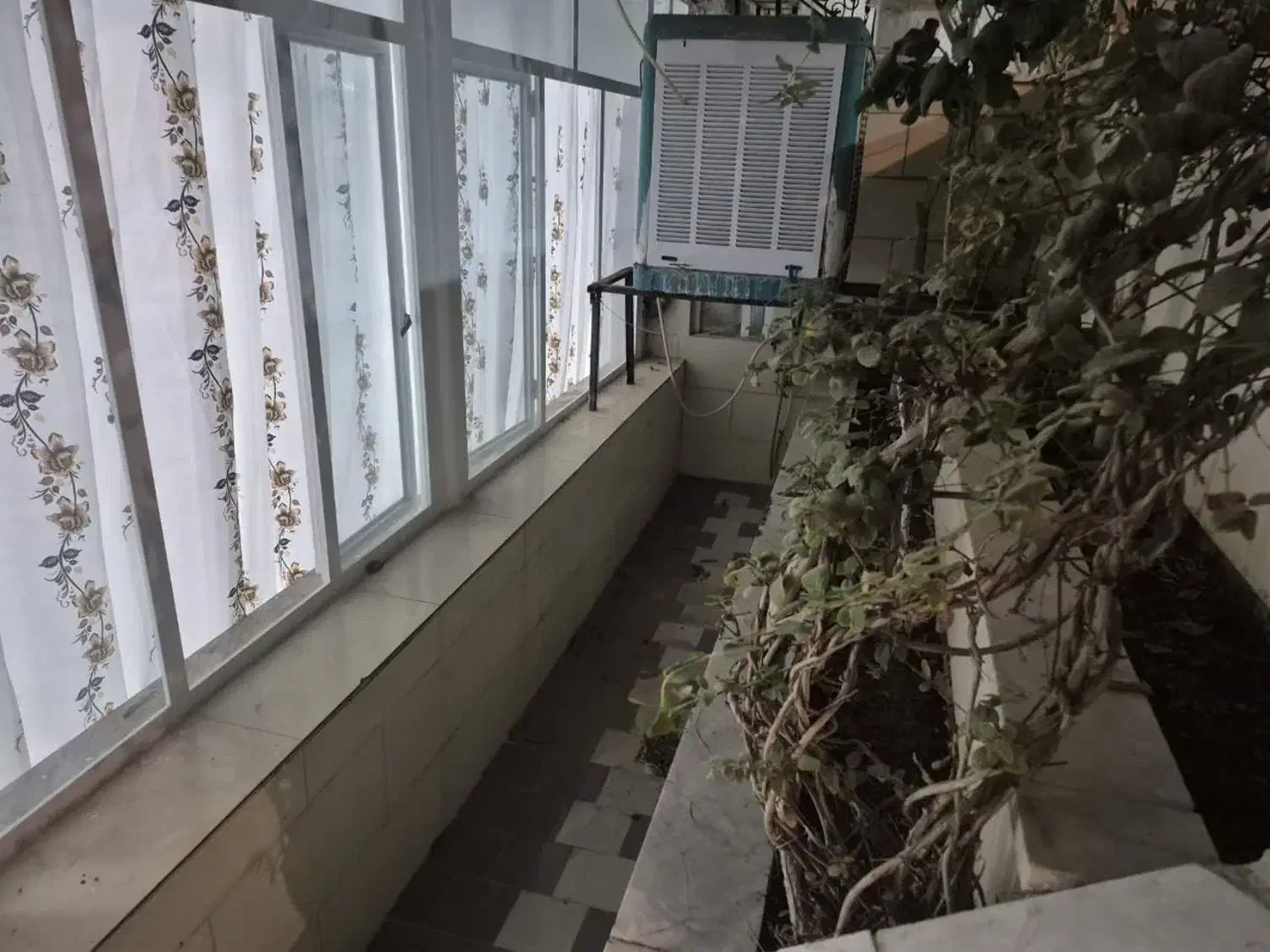 اجاره زیرزمین|اجارهٔ خانه و ویلا|کاشان, پشت شهربانی|دیوار