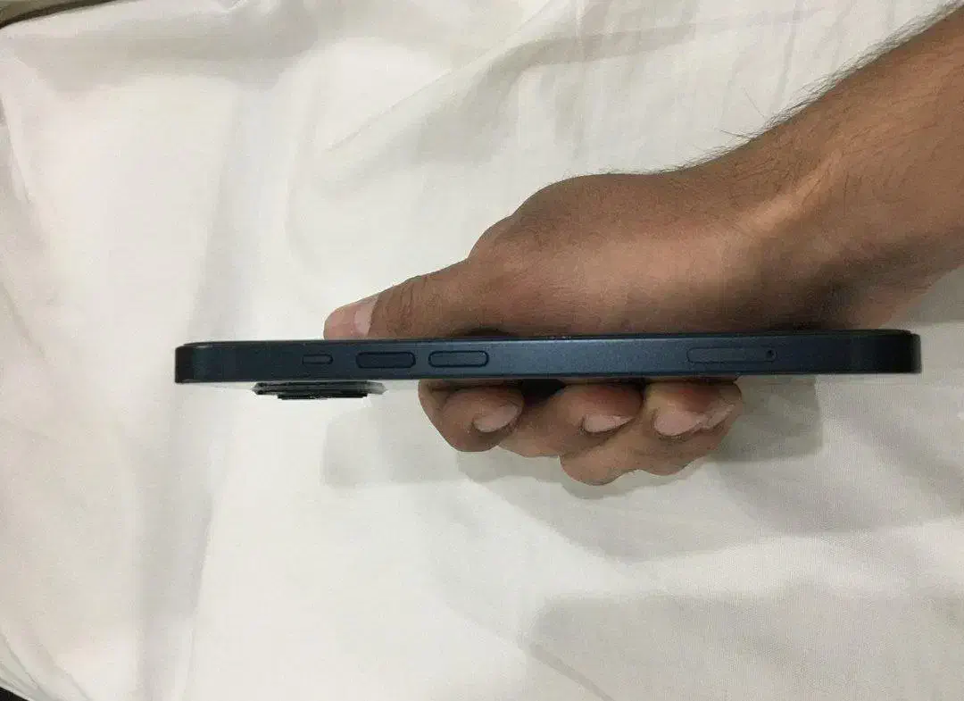 iphone 13 پارت ch|موبایل|اصفهان, بوستان آینه خانه|دیوار