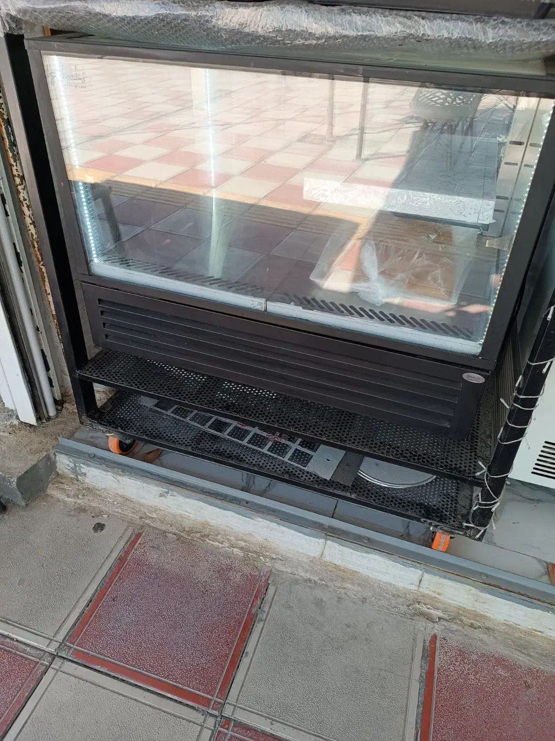 یخچال کیک فانتزی پارس گل|کافی‌شاپ و رستوران|ایوان, |دیوار