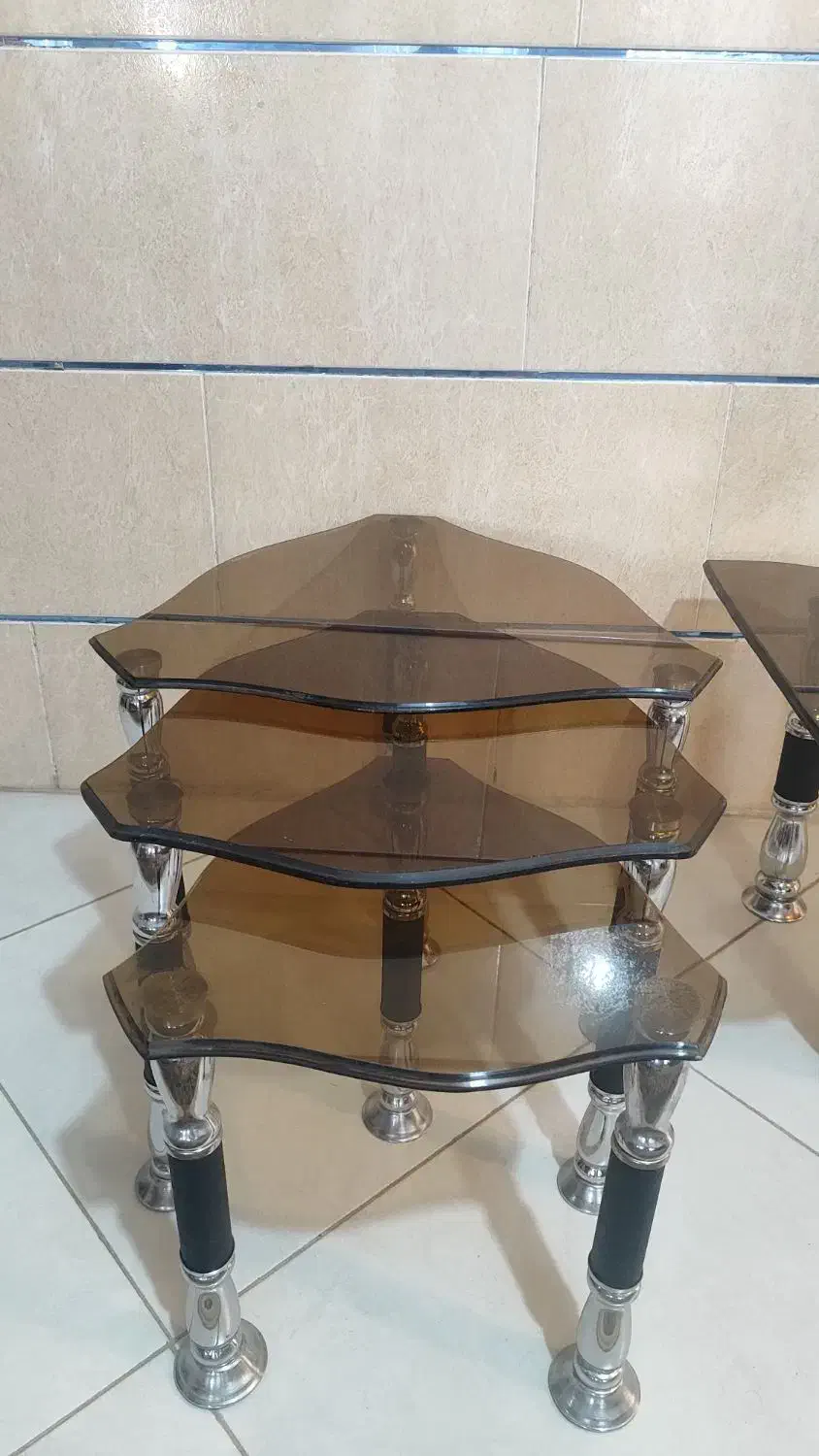 میز جلو مبلی سالم|مبلمان خانگی و میز عسلی|رفسنجان, |دیوار