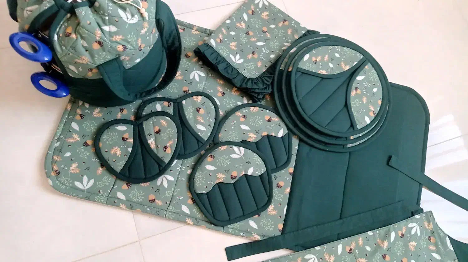 سرویس اشپزخانه عروس و جامدادی|سفره، حوله، دستمال آشپزخانه|اراک, |دیوار