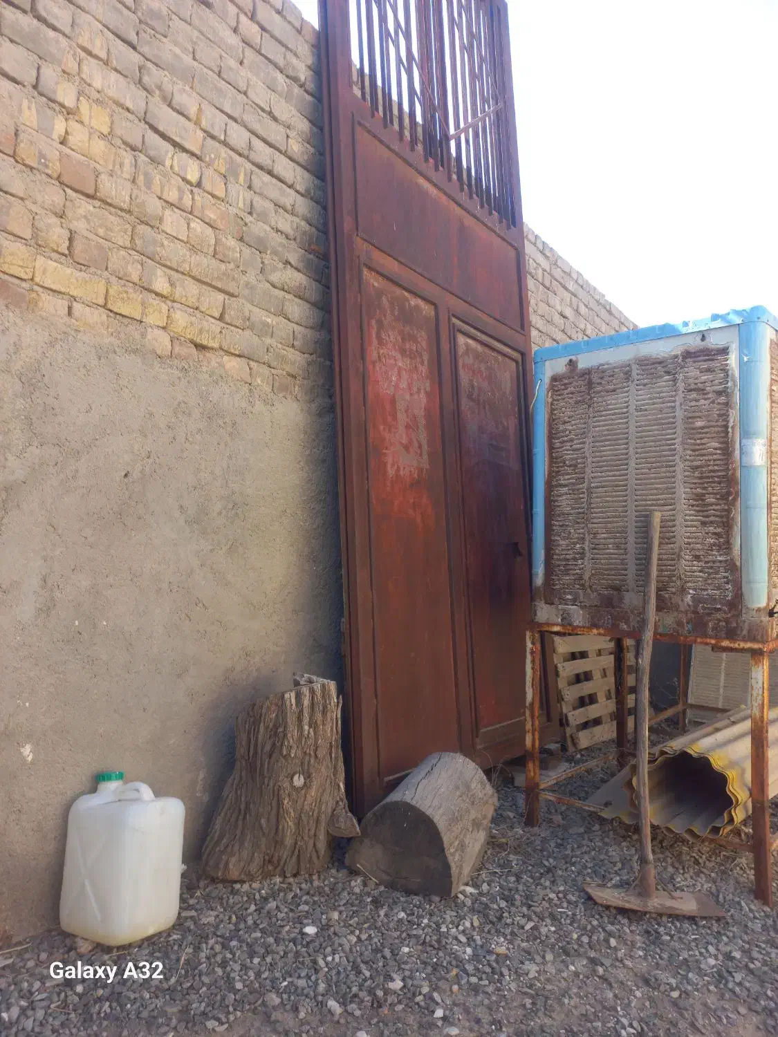 درب گاراژ|مصالح و تجهیزات ساختمان|قم, چهار مردان|دیوار