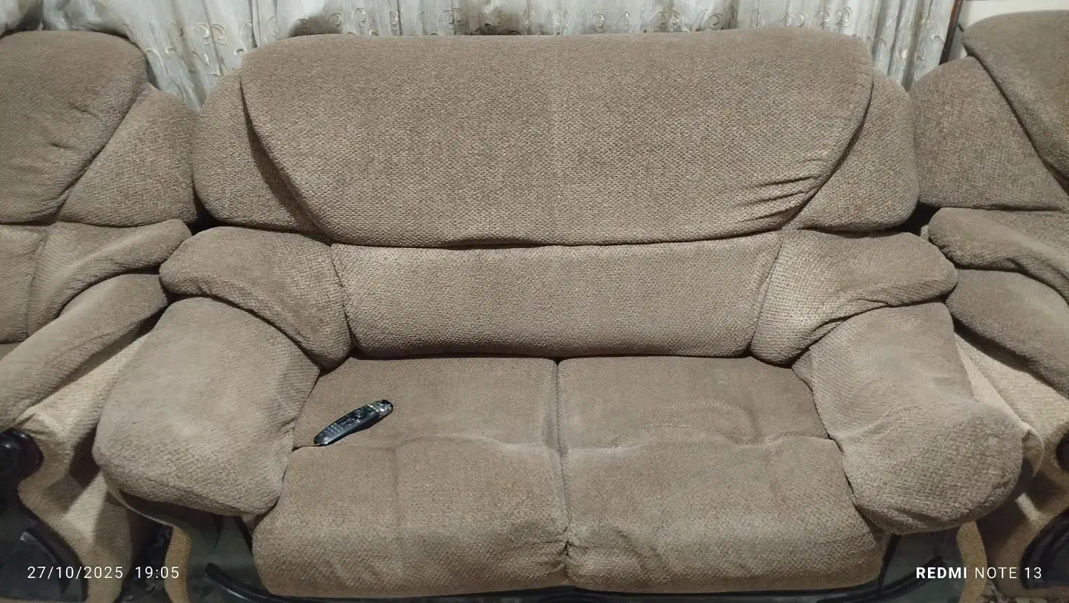 فروش مبل دست دوم|مبلمان خانگی و میز عسلی|کهنوج, |دیوار