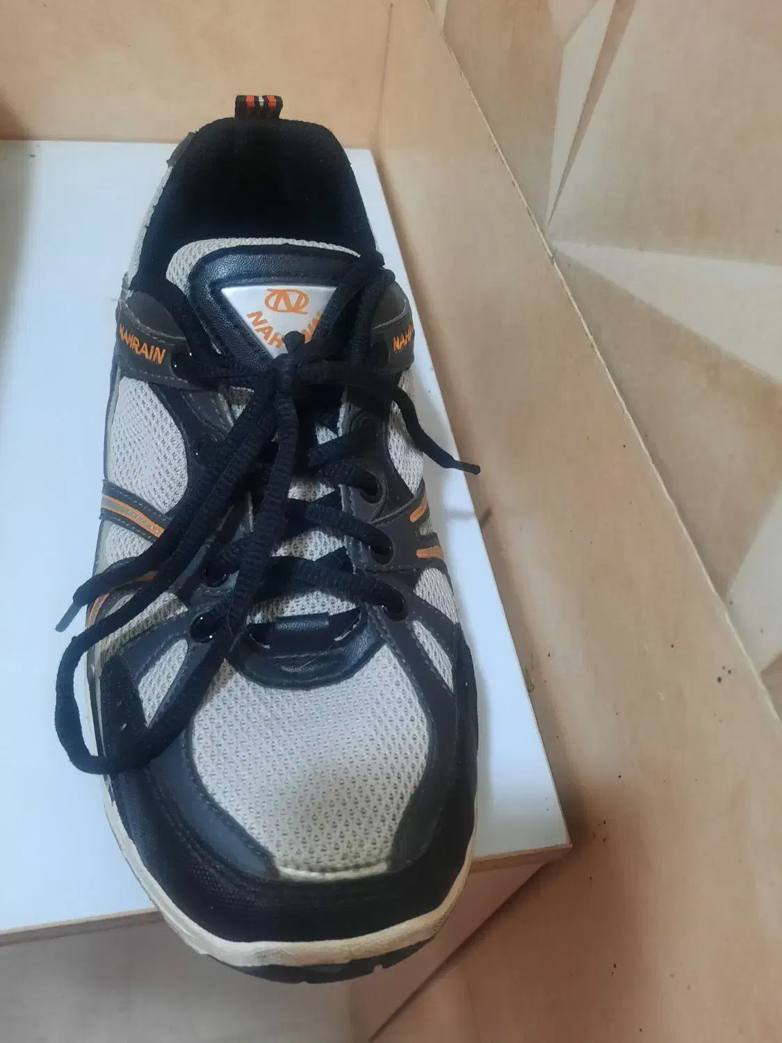 کتانی سایز۴۲|کیف، کفش، کمربند|گرمدره, |دیوار