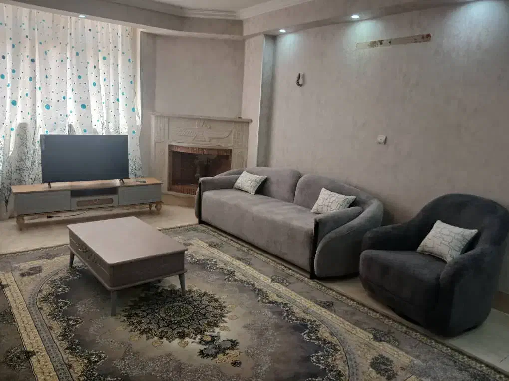 اجاره مبله در بهترین لوکیشن|اجارهٔ کوتاهمدت آپارتمان و سوئیت|شیراز, سینما سعدی|دیوار