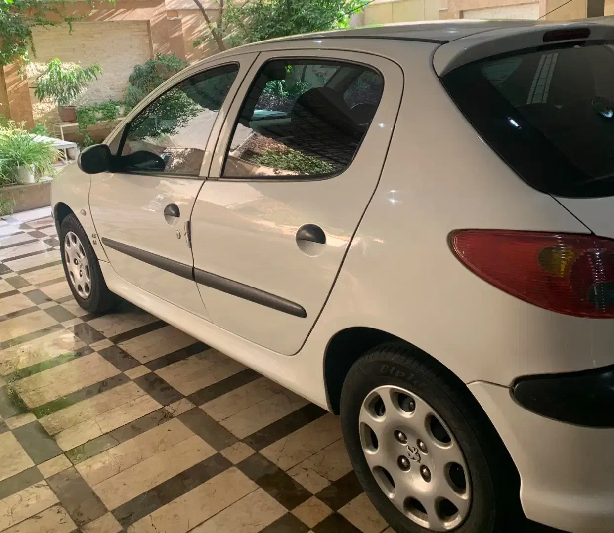 خودرو ۲۰۶ سفید تیپ ۵ مدل ۹۶|خودرو سواری و وانت|تهران, ائمه اطهار|دیوار