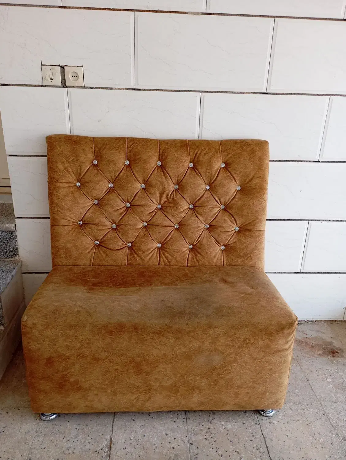 مبل|مبلمان خانگی و میز عسلی|جهرم, |دیوار